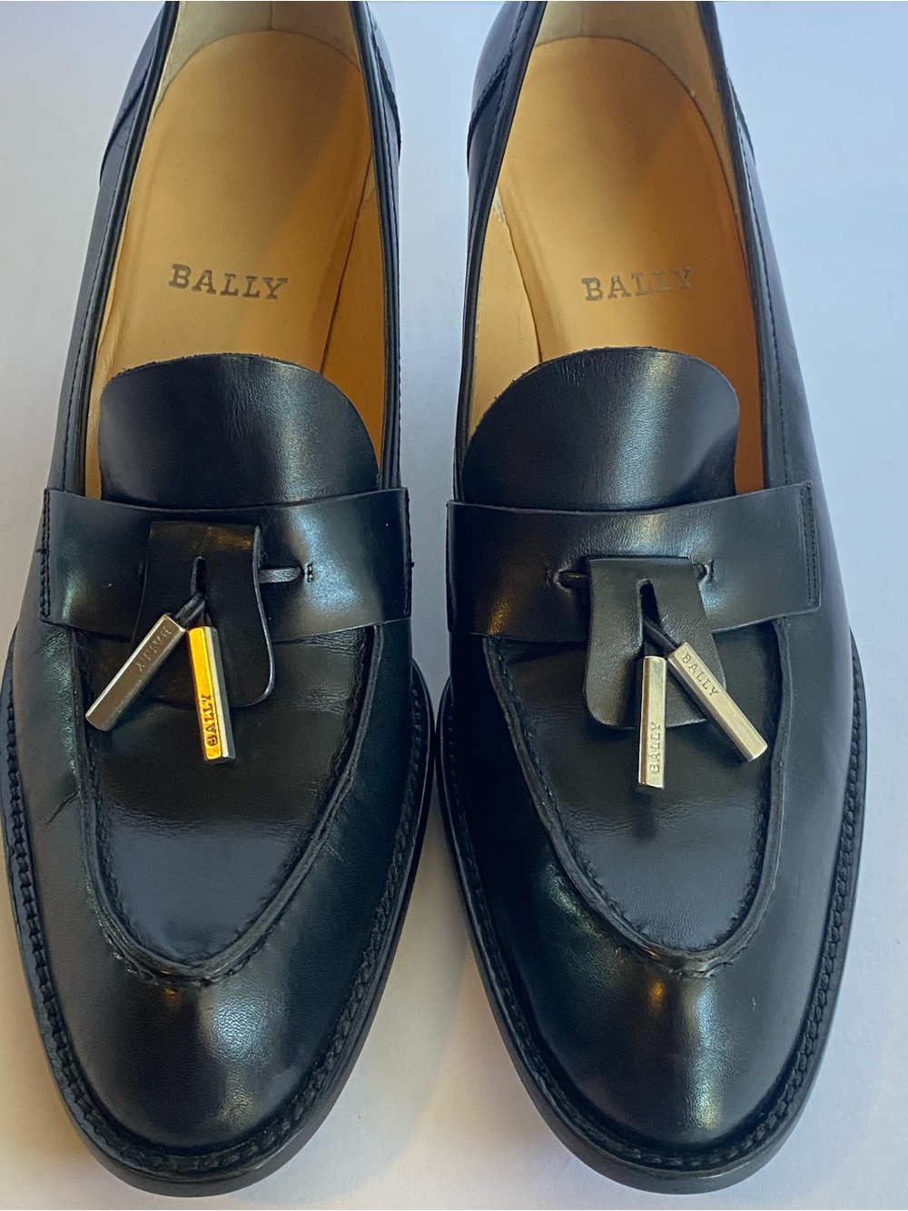 Bally Future Black Leather Tassel Loafers Women’s Size 7.5 Made in Italy